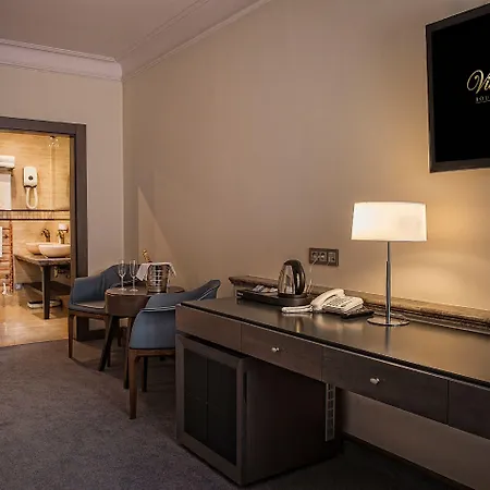 Plaza Boutique 4*
