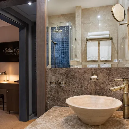 Plaza Boutique Hotel